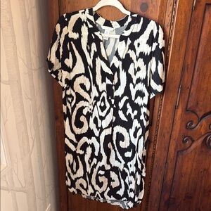 H&M Black and White Patterned Tunic Dress